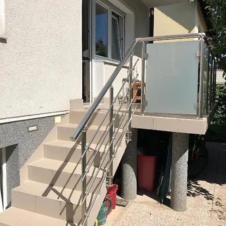 Sunny Апартаменты *